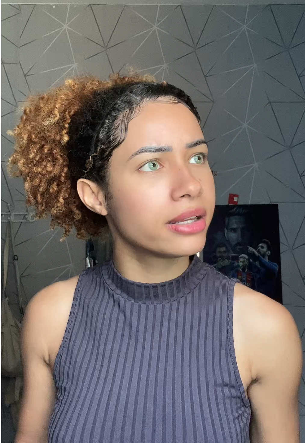 @Julia Brito