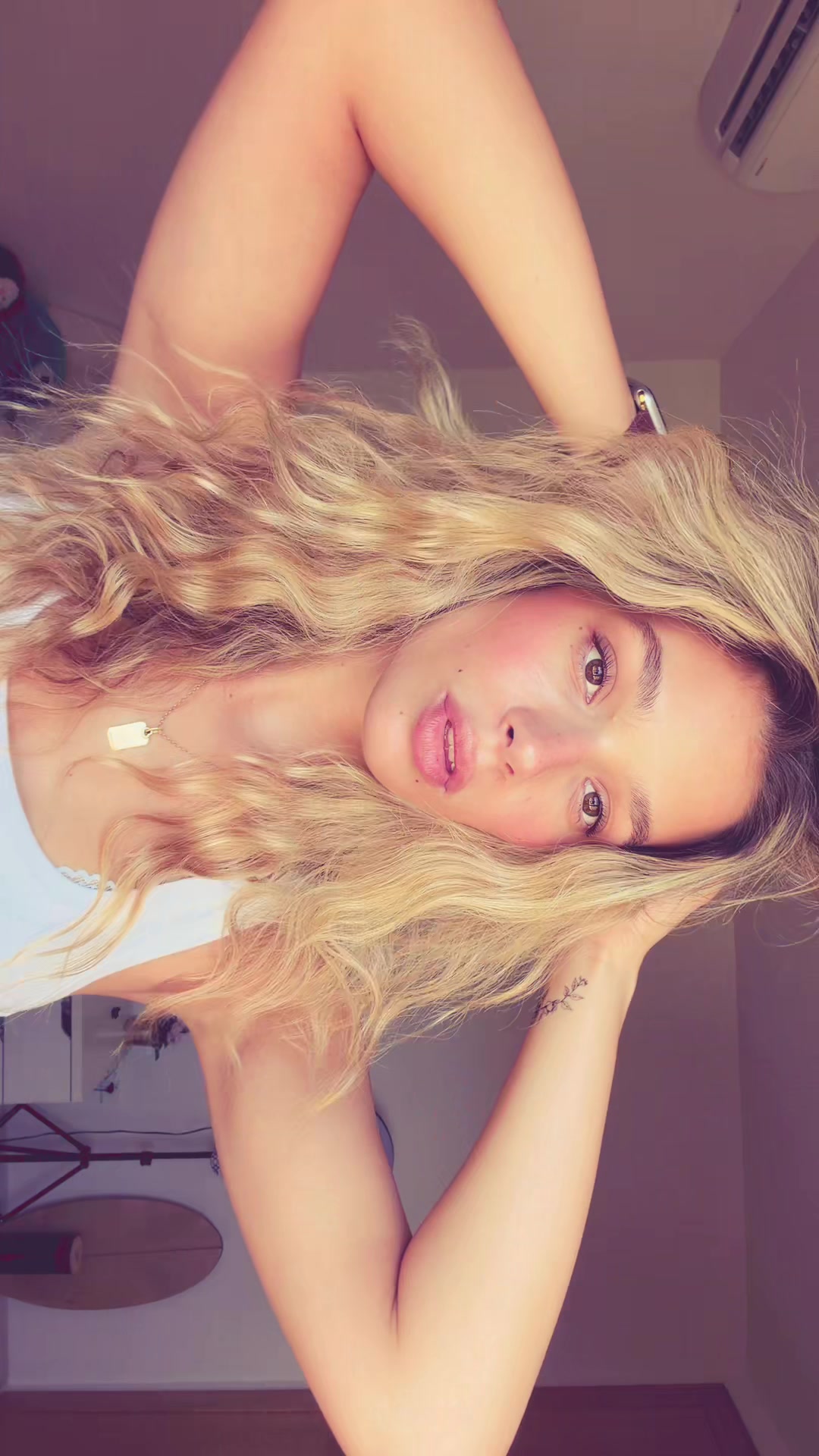 @Arielle Genigar