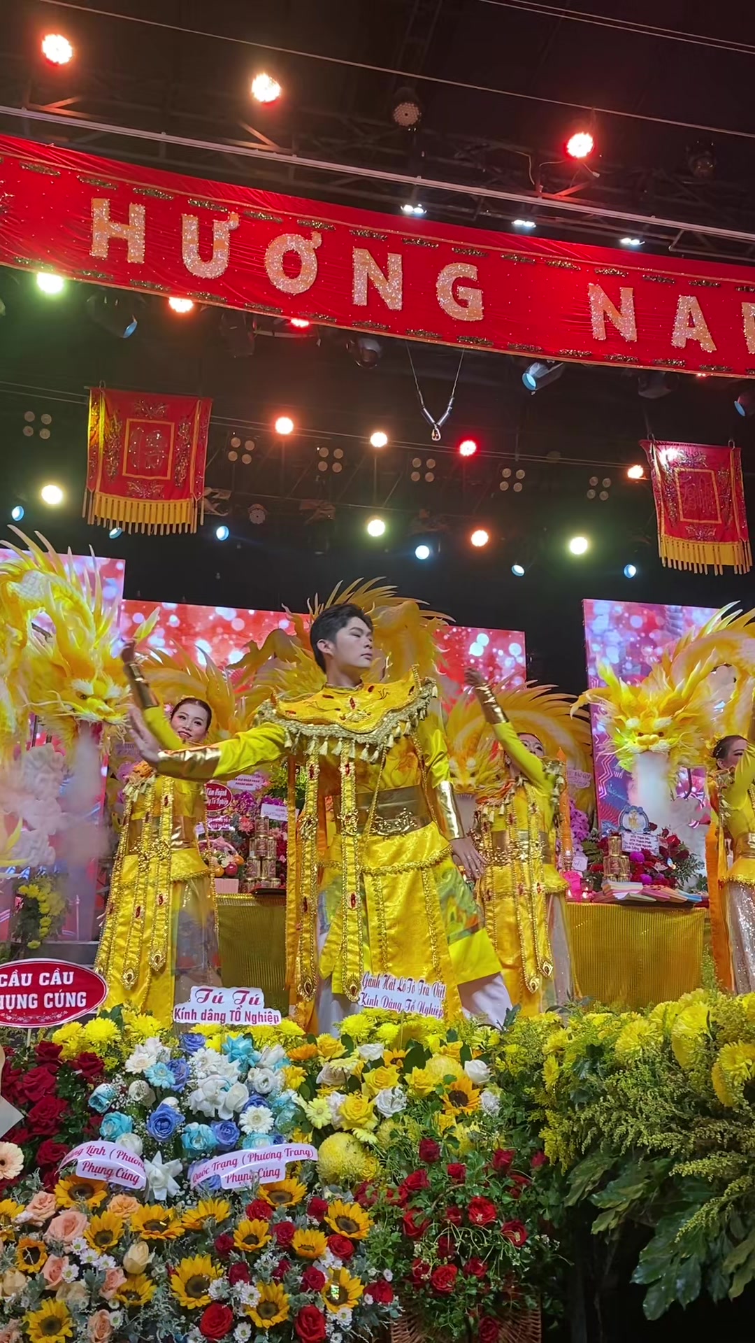 @HÓNG HỚT LÔ TÔ🎭