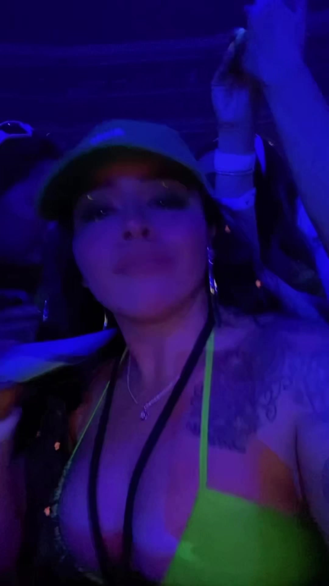 @_ce_ciii