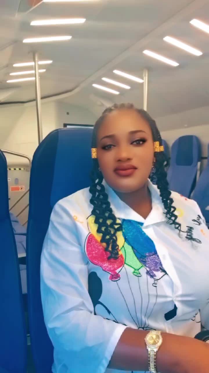 @MRS💫BETTY💝🇳🇬🇩🇪🇮🇹
