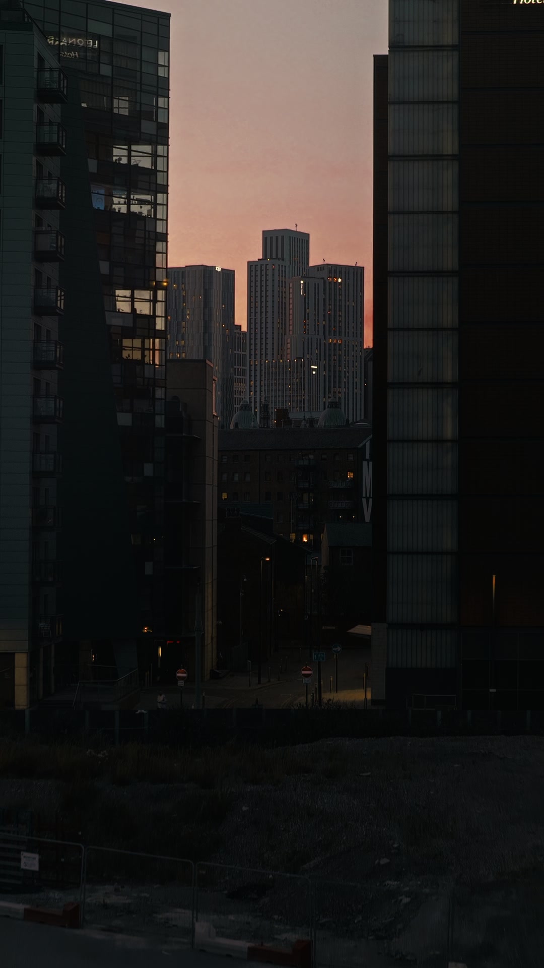 @leedsdrones