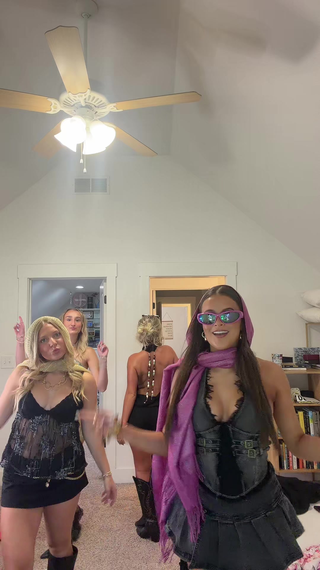 @lillian.ejones