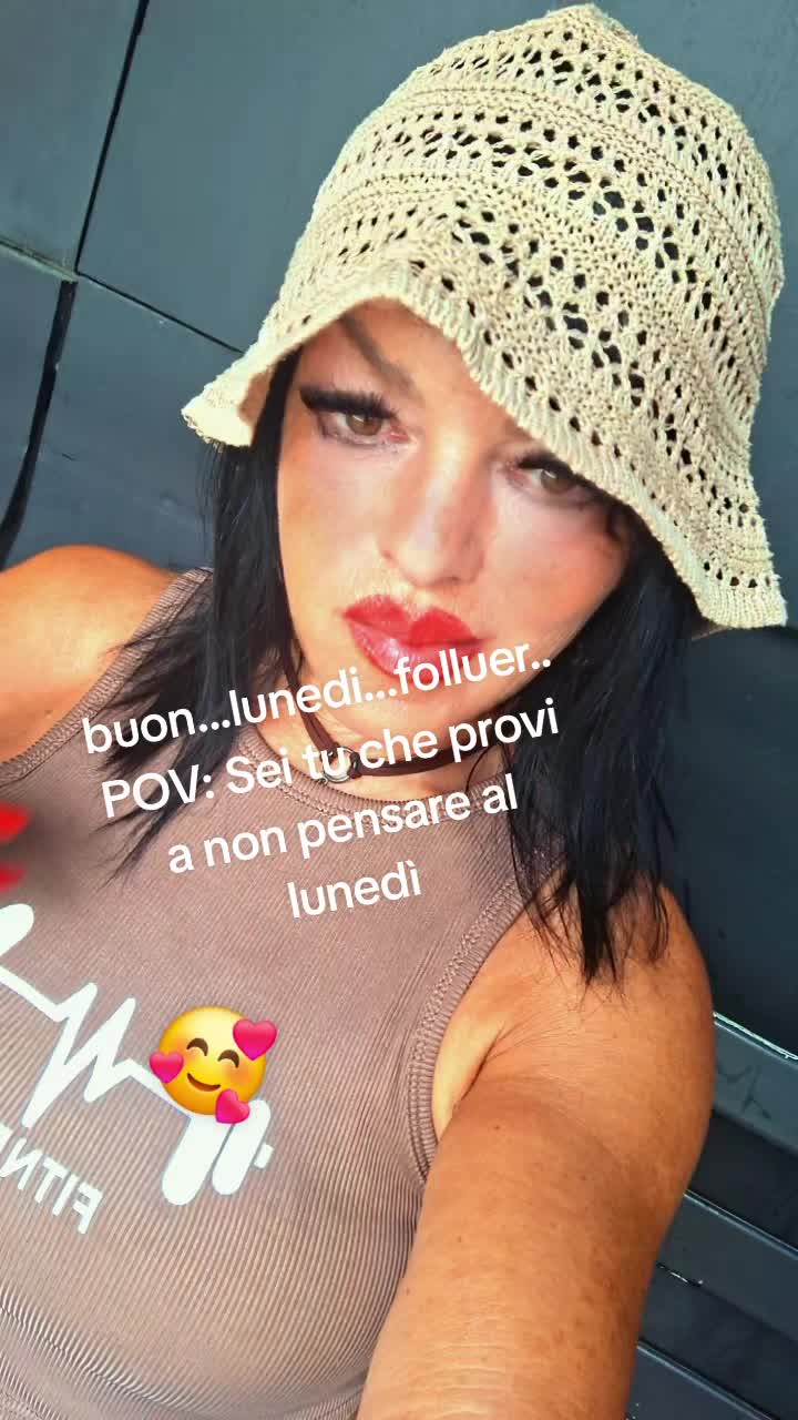 @melina105
