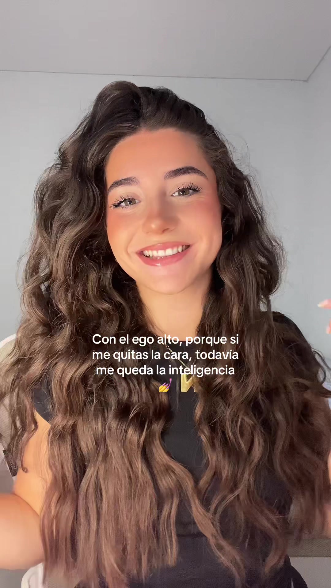 @NAIARA SALVADOR 🌸