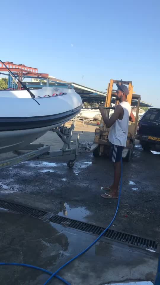 @𝗔𝗺𝗮𝗡 𝗠𝗮𝗻𝗗