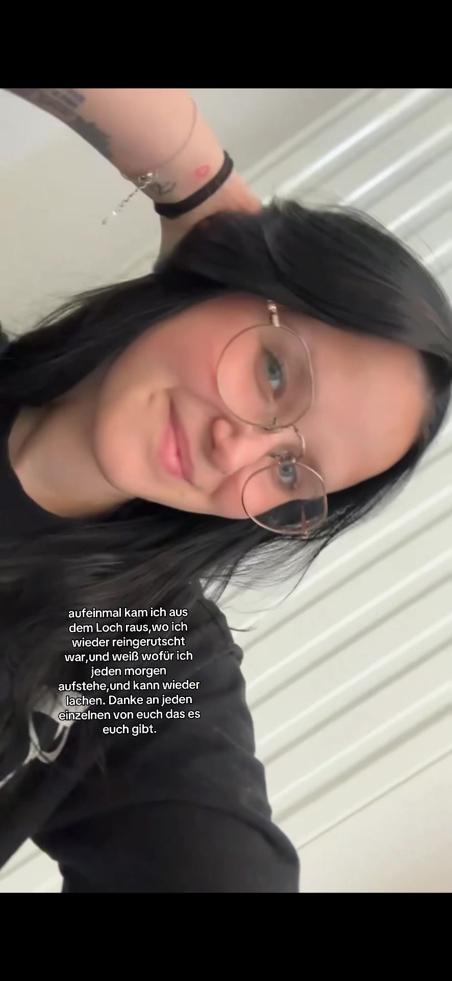 @🫂