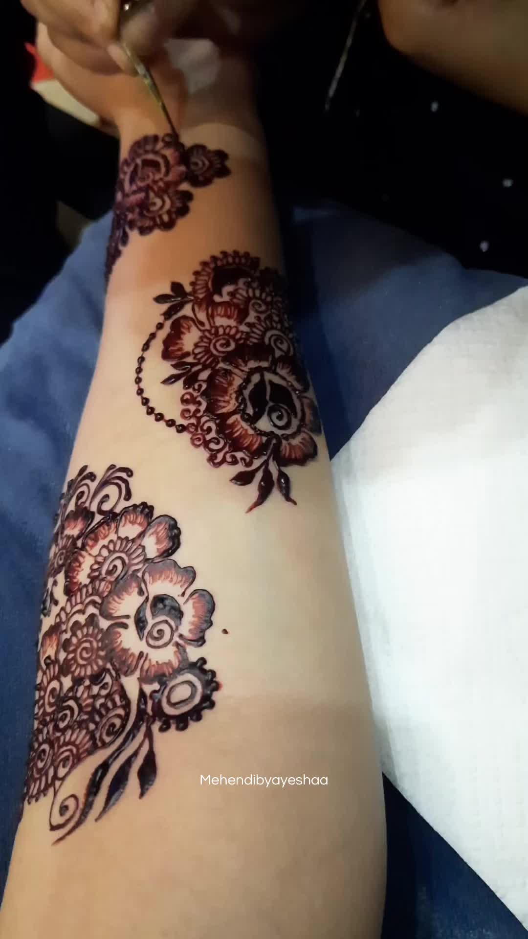 @mehendibyayeshaa