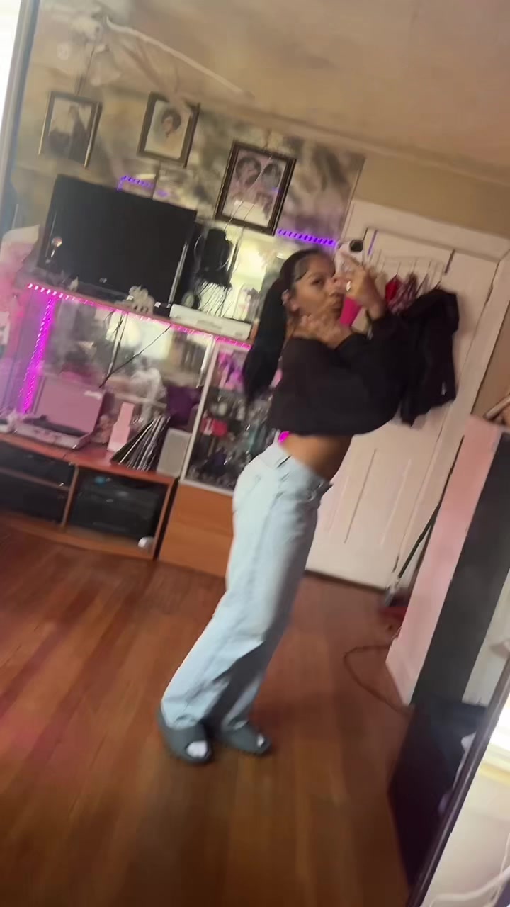 @christina.giselle
