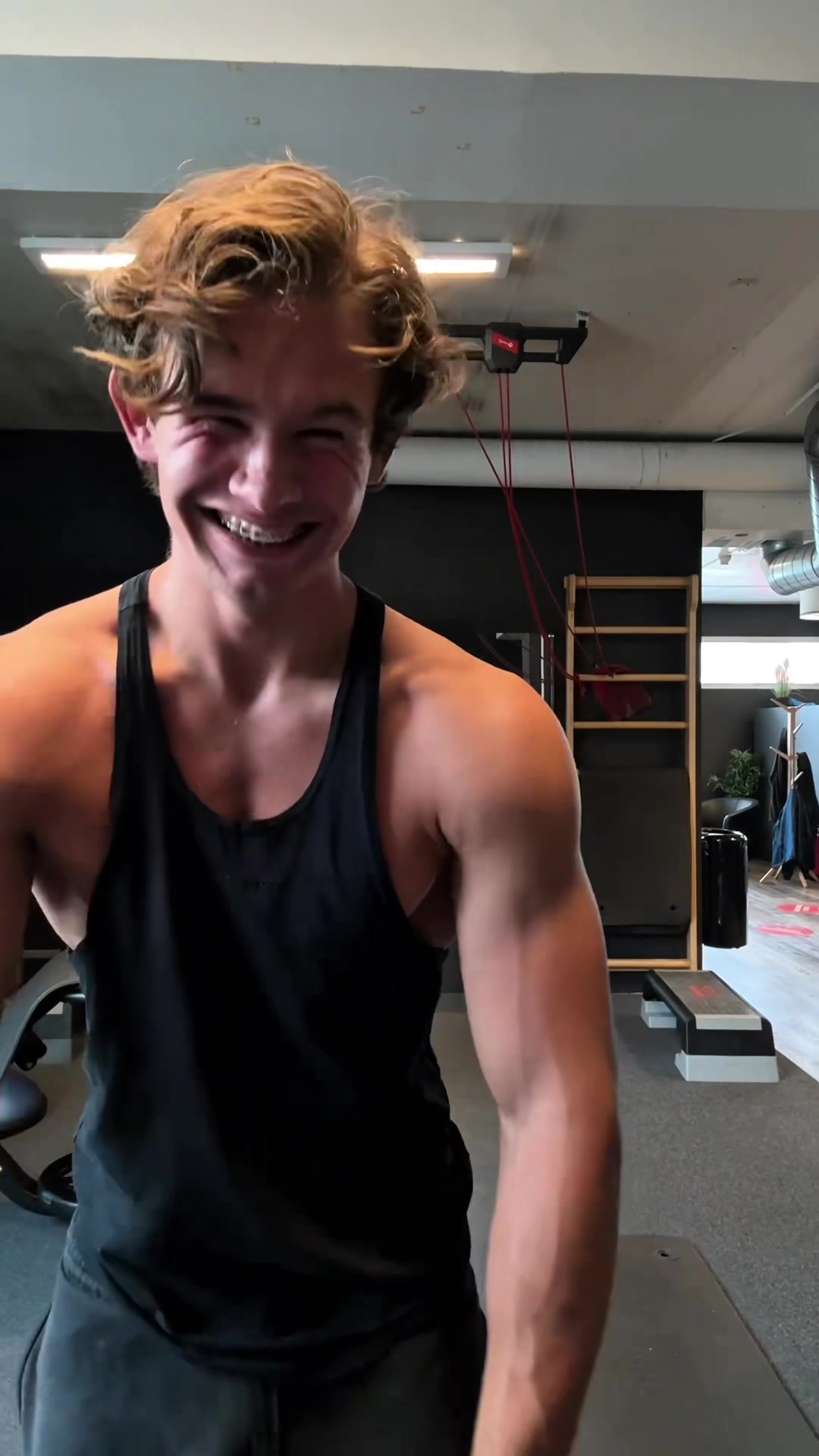 @Ludvikgoesgym