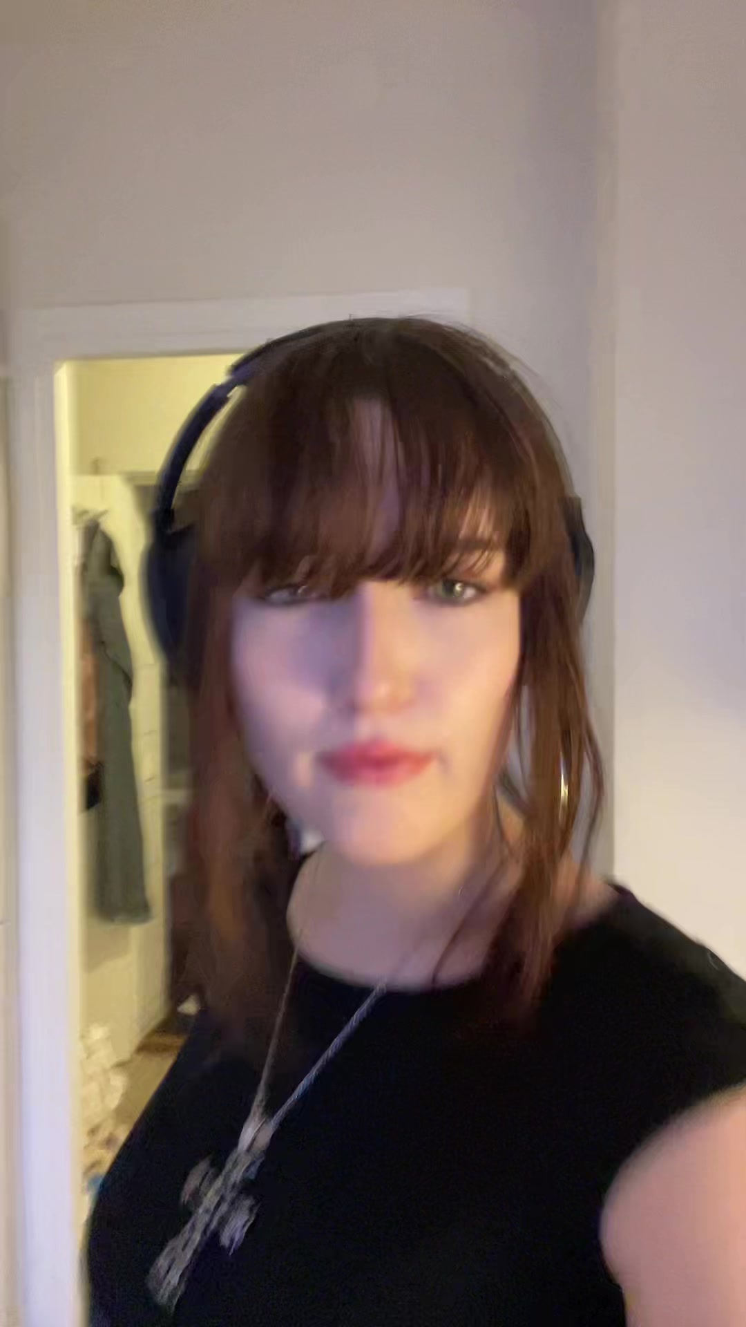 @e