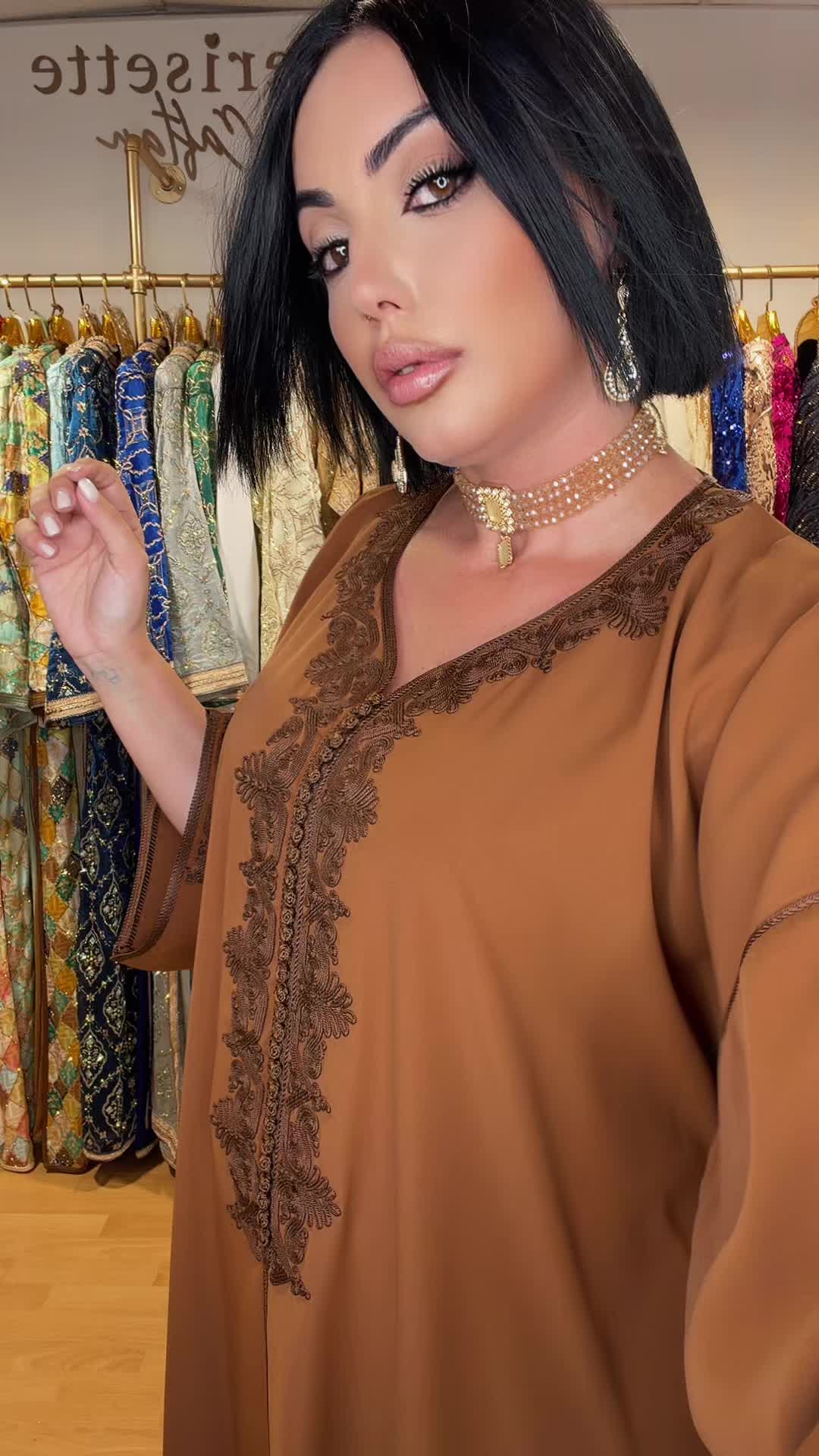 @cerisette.caftan
