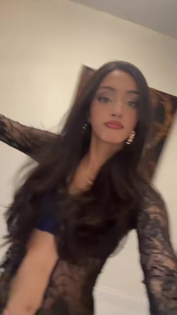 @Priyasi