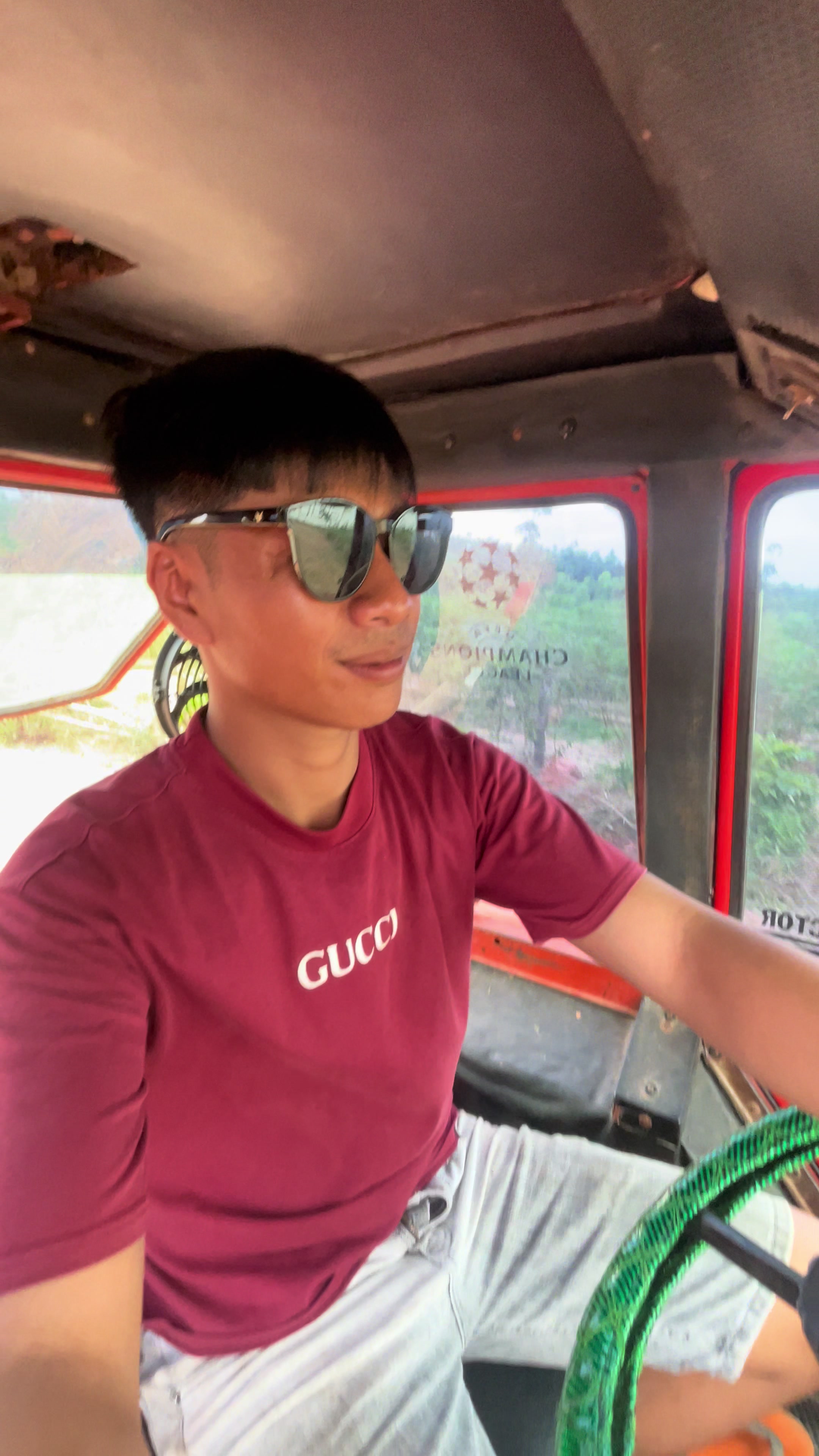 @🚜Hoàng Khánh 🚜