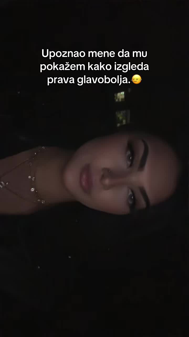 @Bella