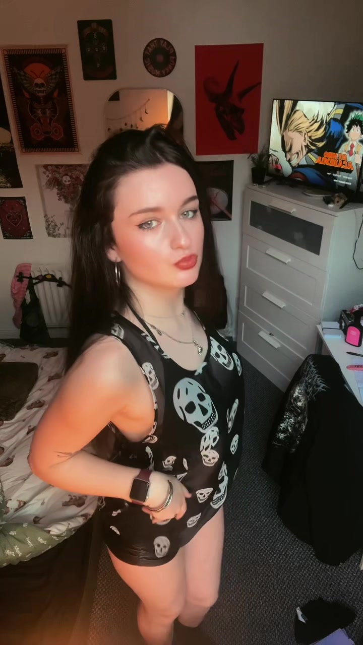 @🖤🦇Katie🦇🖤