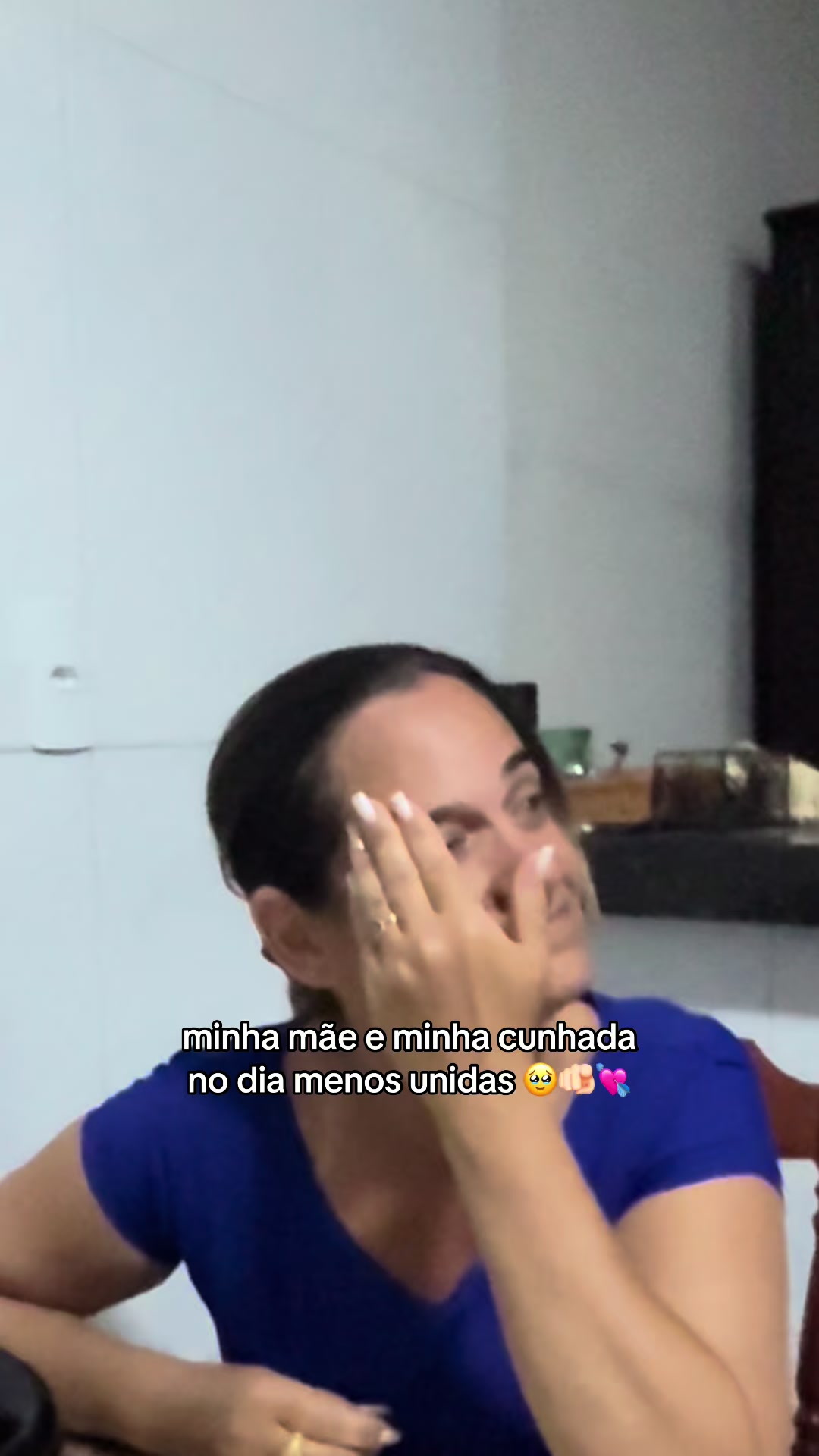 @carlaqueiroz