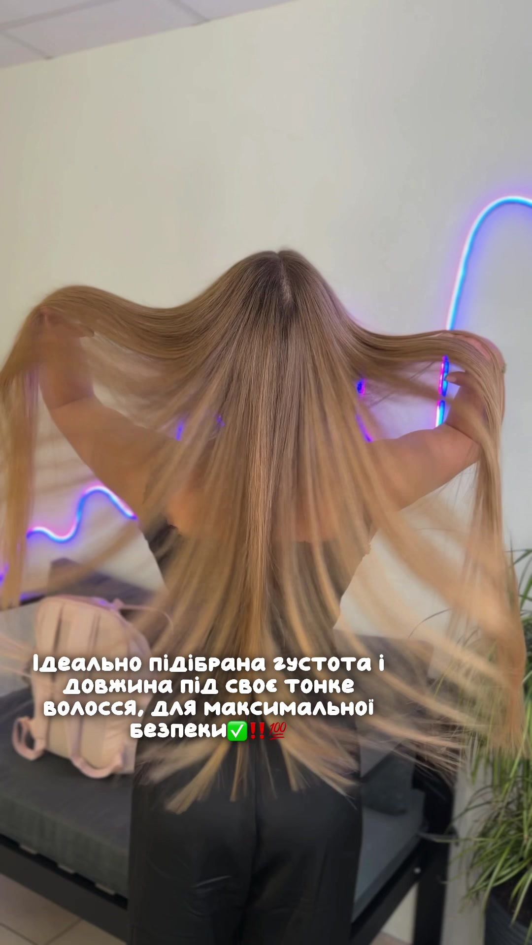 @AnnaAfro