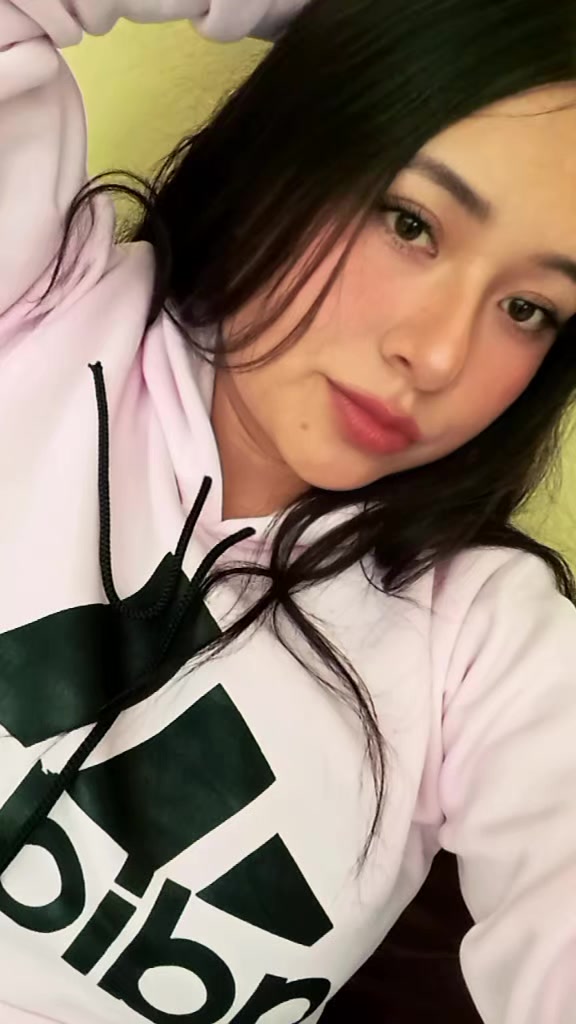 @lily