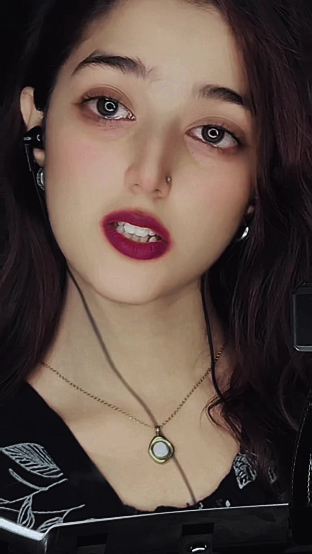 @𝕾𝖆𝖒𝖊𝖊𝖗𝖆 𝕶𝖍𝖆𝖓 🕊️