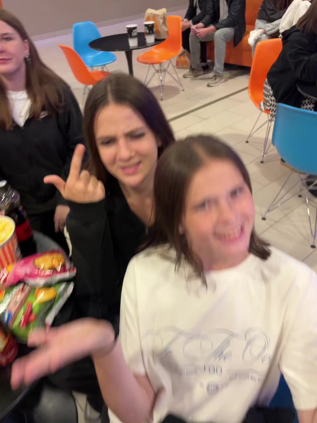 @Lizka