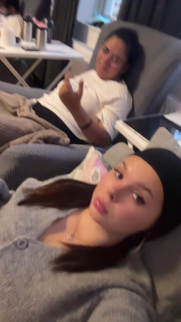 @QueenRana