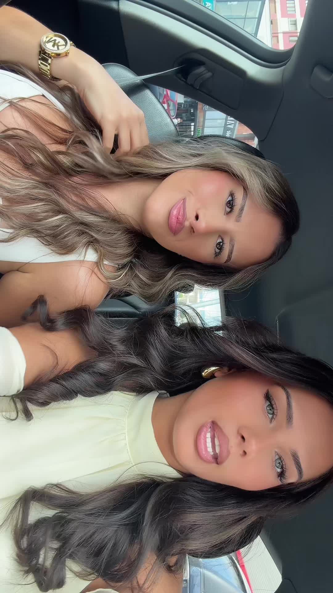 @elina