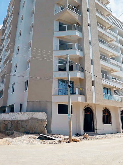 @GREENLIGHT REAL ESTATE LTD