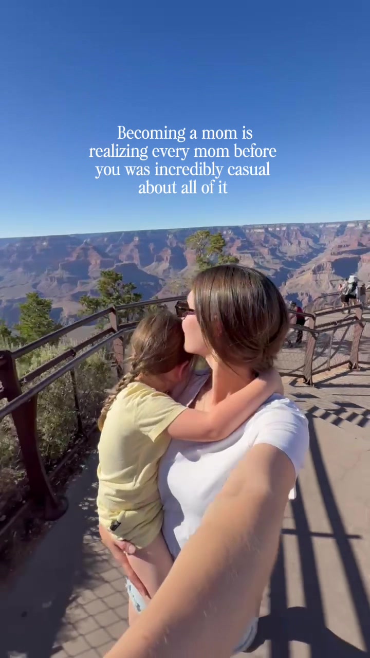 @rachellemaust