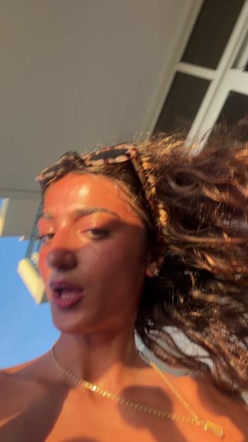 @Eva
