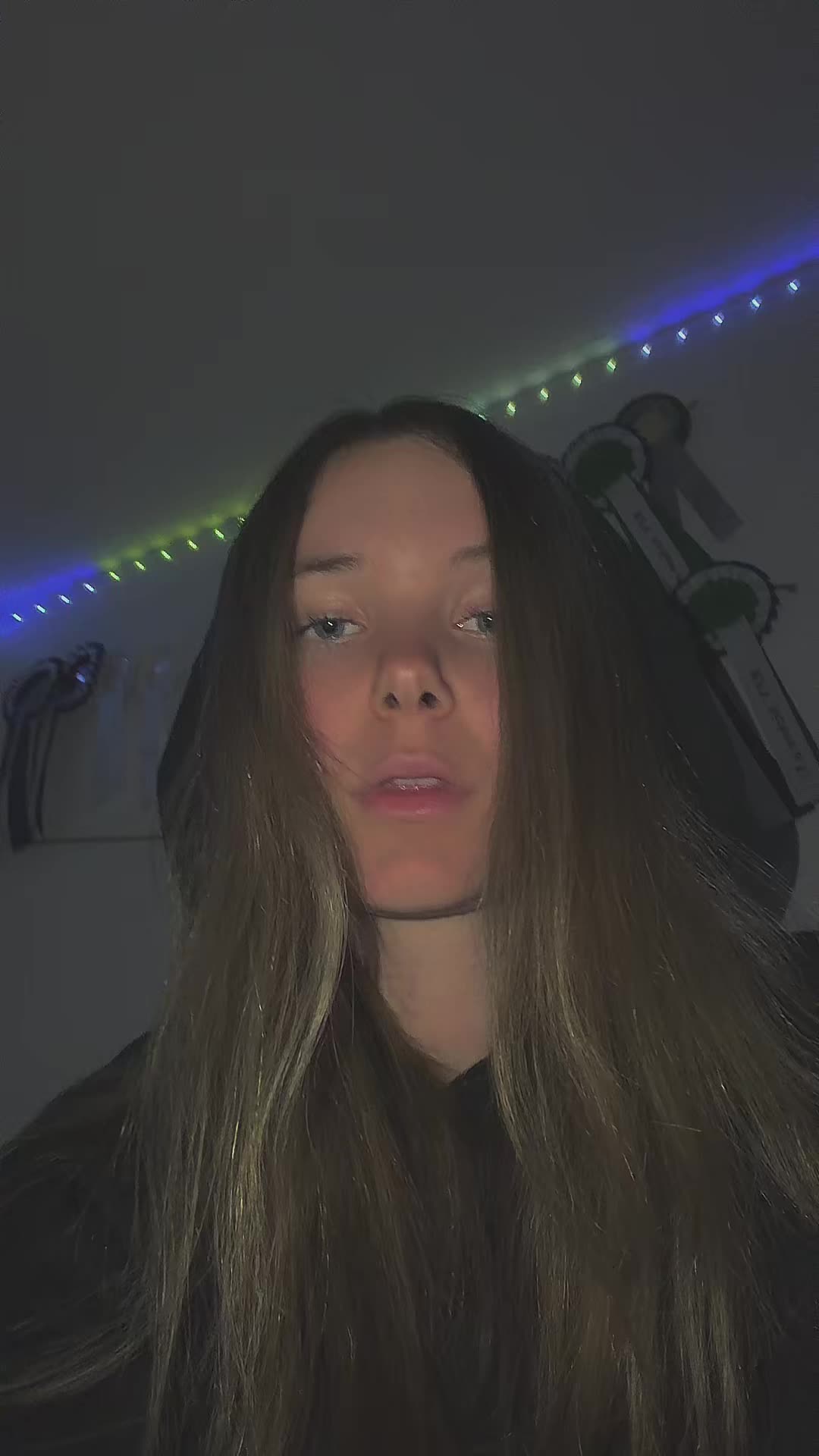 @Lena.pltdr