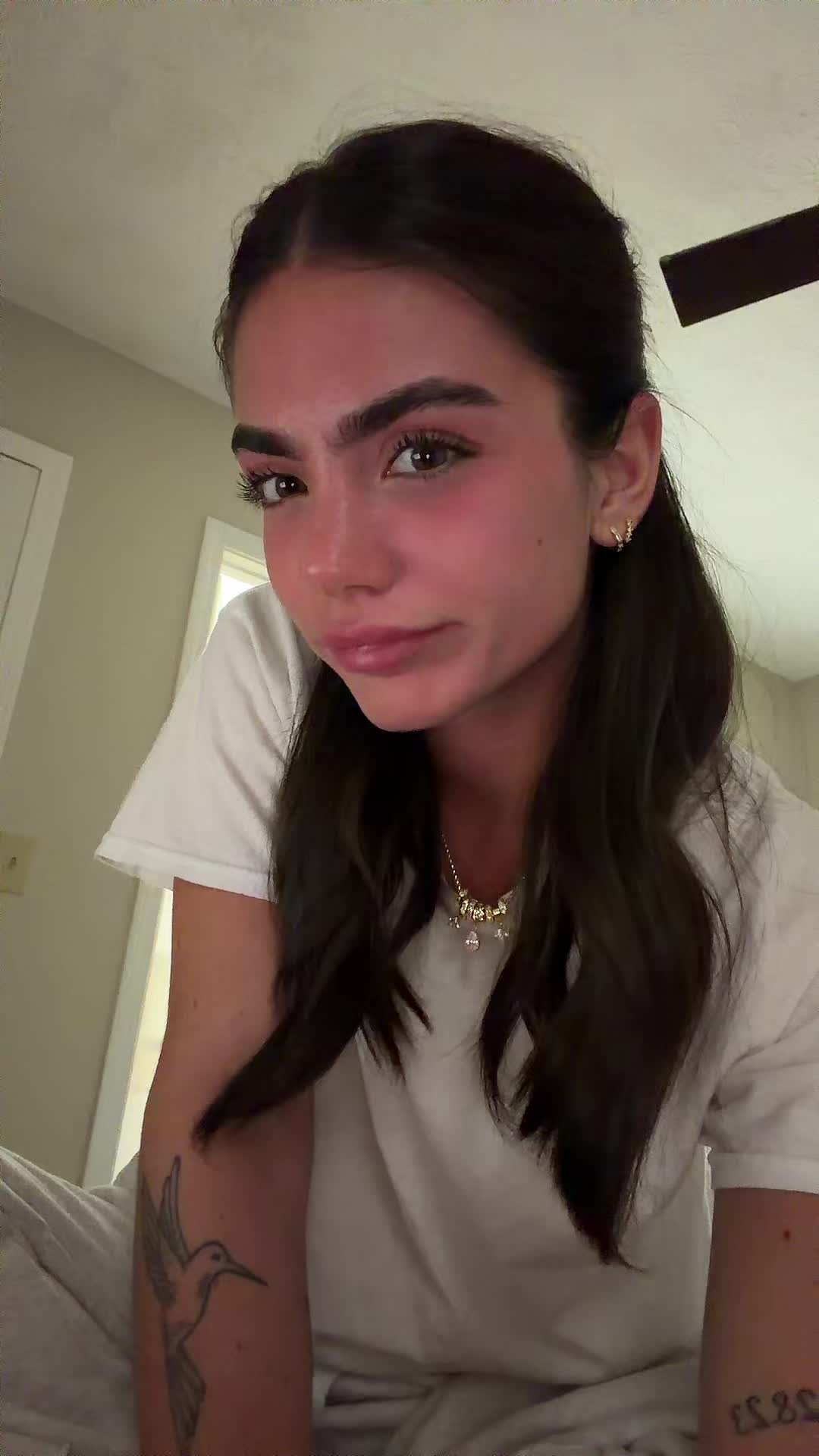 @cyrinna Nicolle