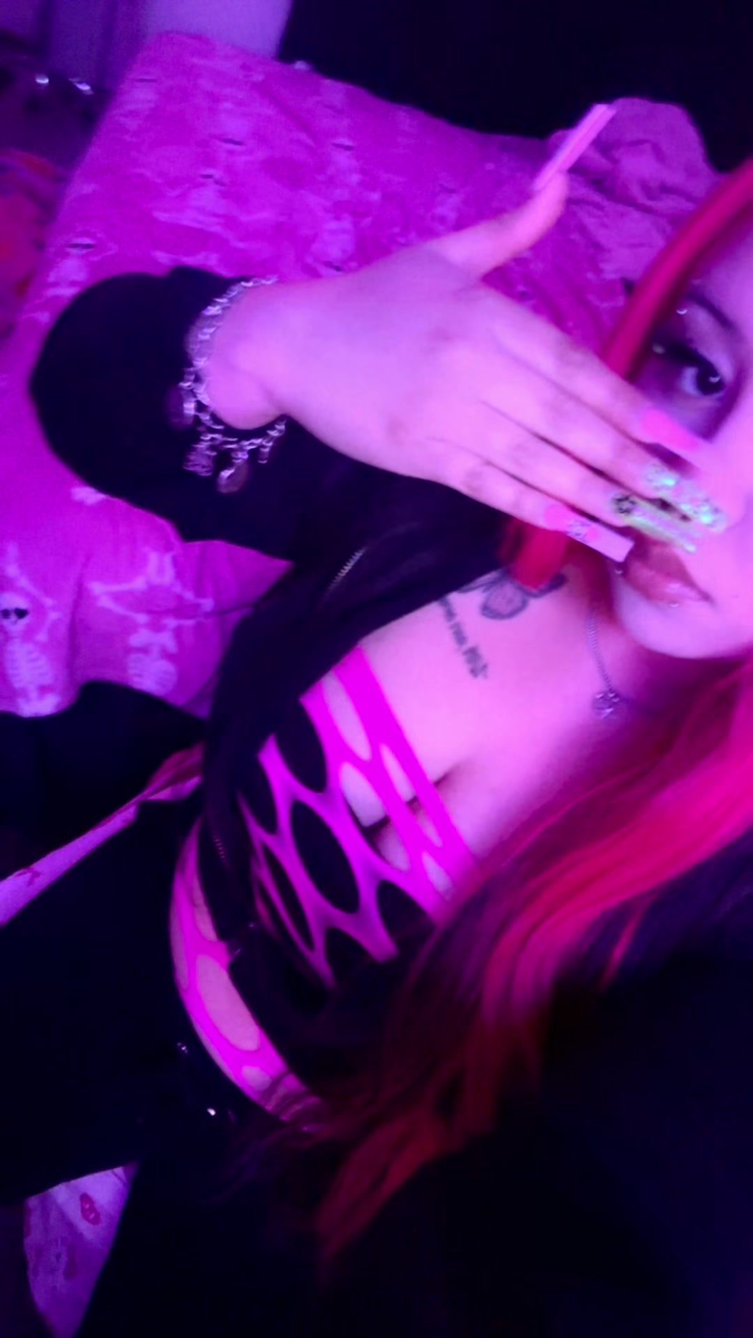 @Mia𖤐