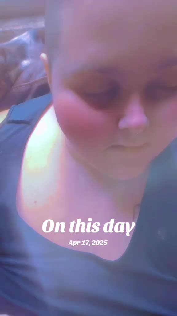 @Wolf_Queen