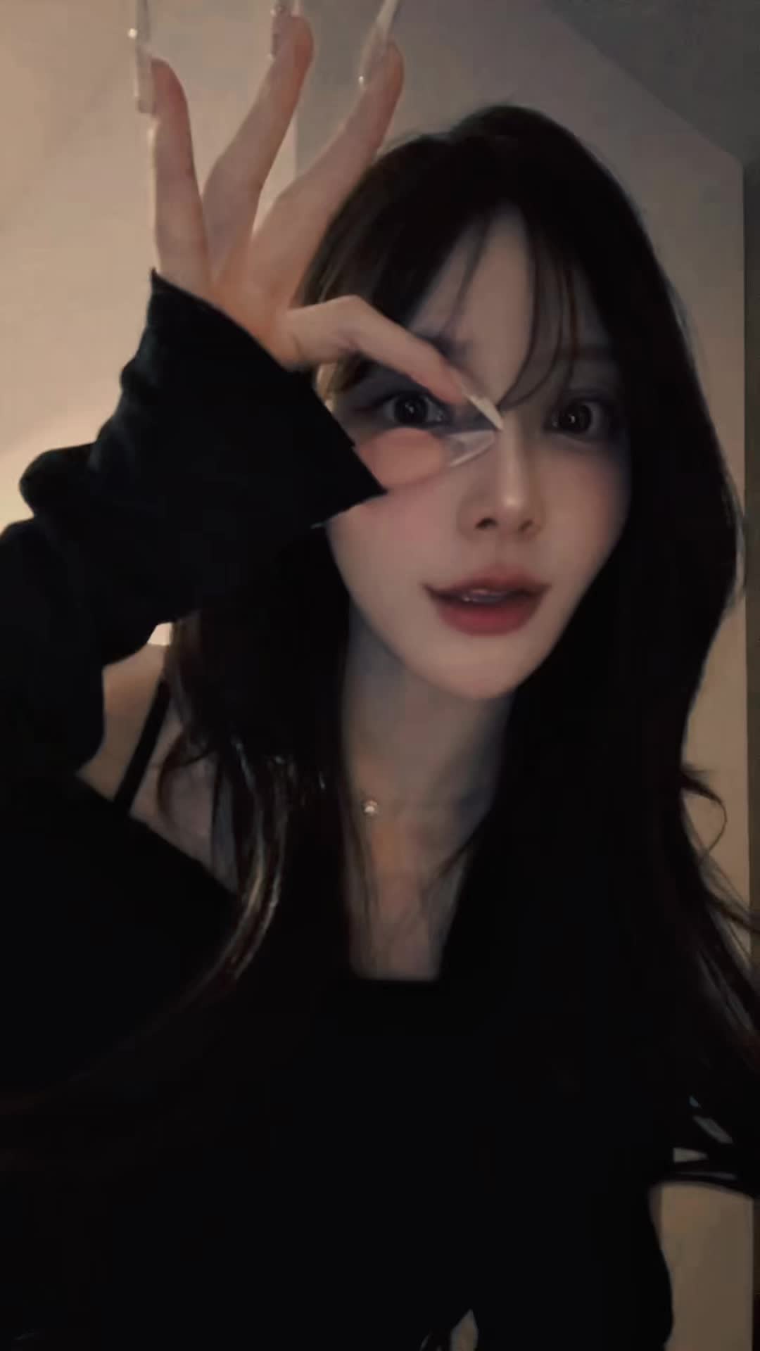@DionLipz