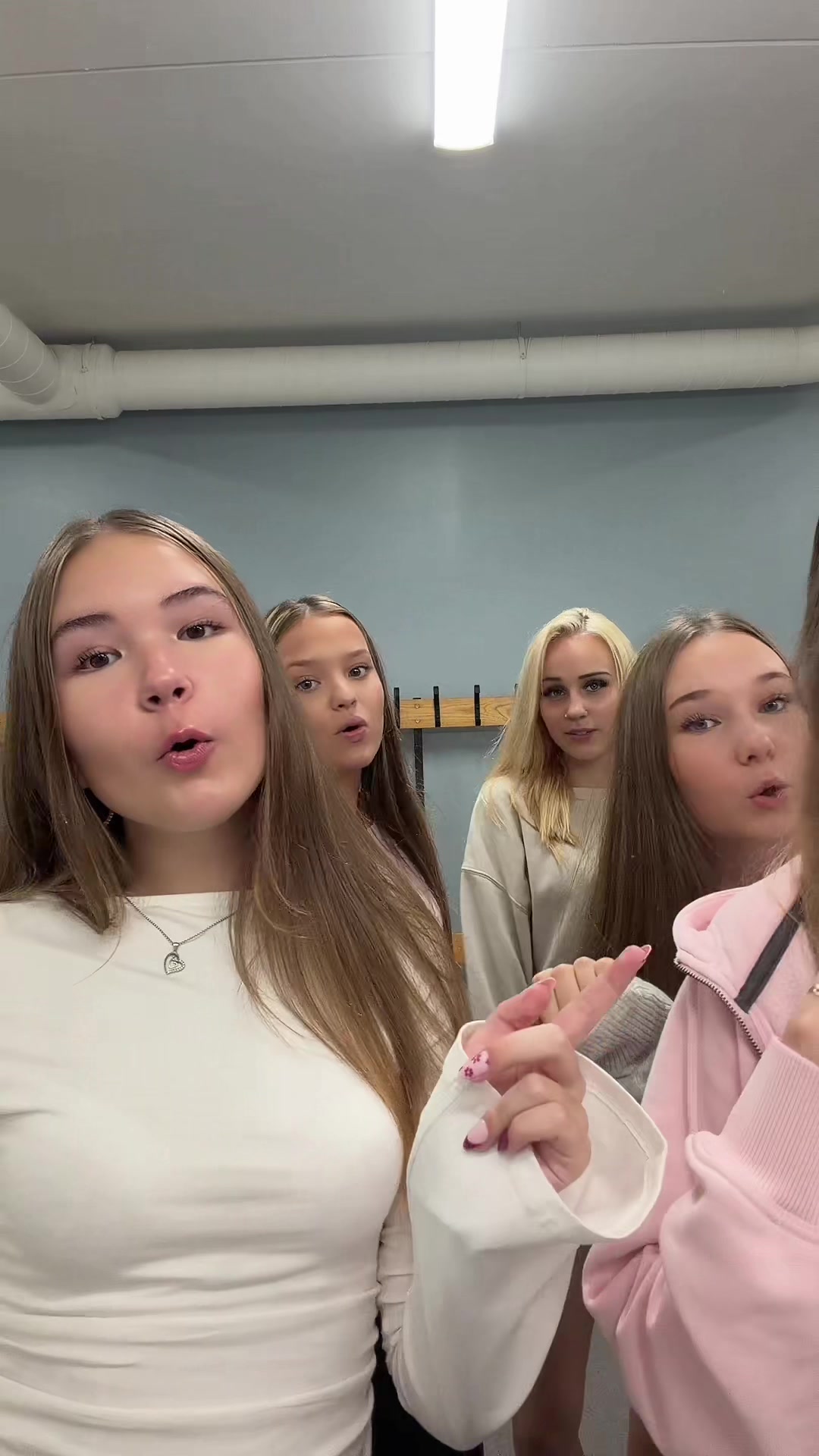 @AMANTAA