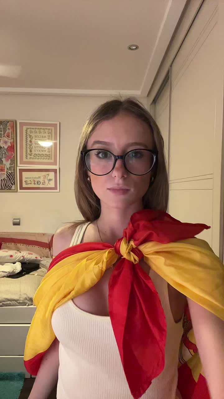 @🦦