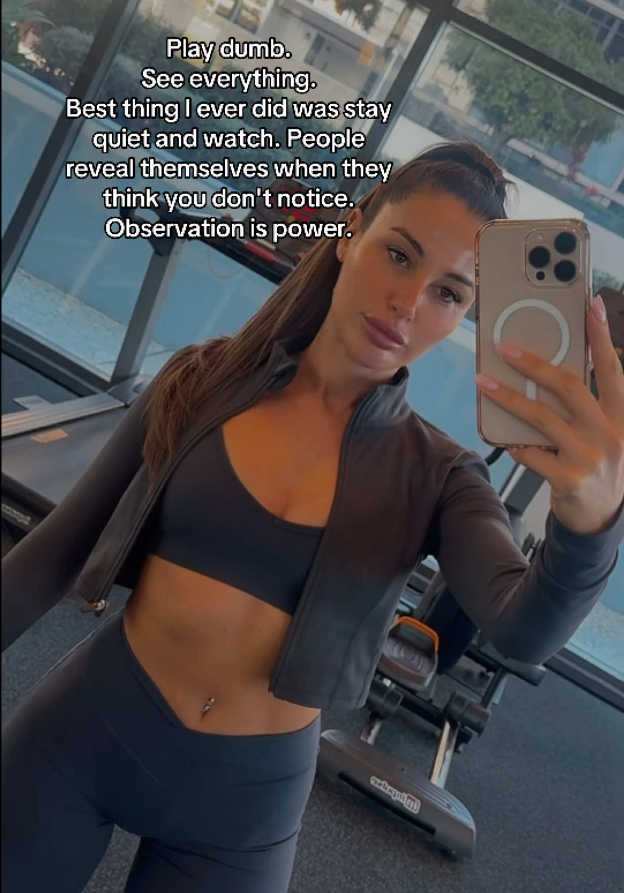 @SARAHEMILIAOFFICIAL