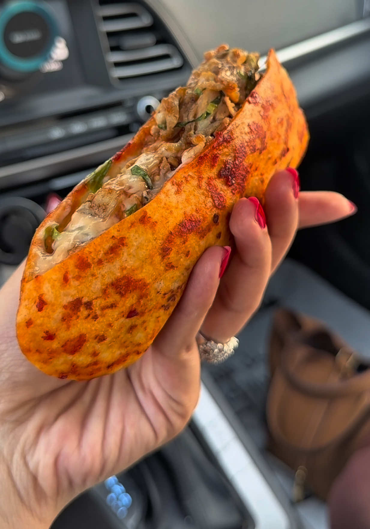 @أشواق 🤳