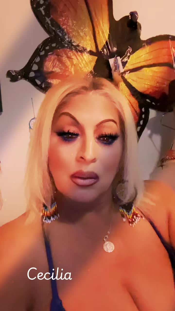 @CeciliaSheila
