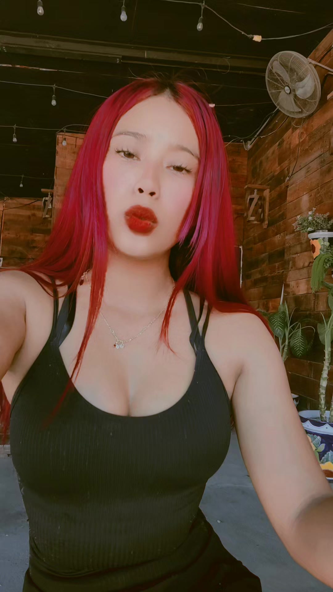 @Ashley Aoi