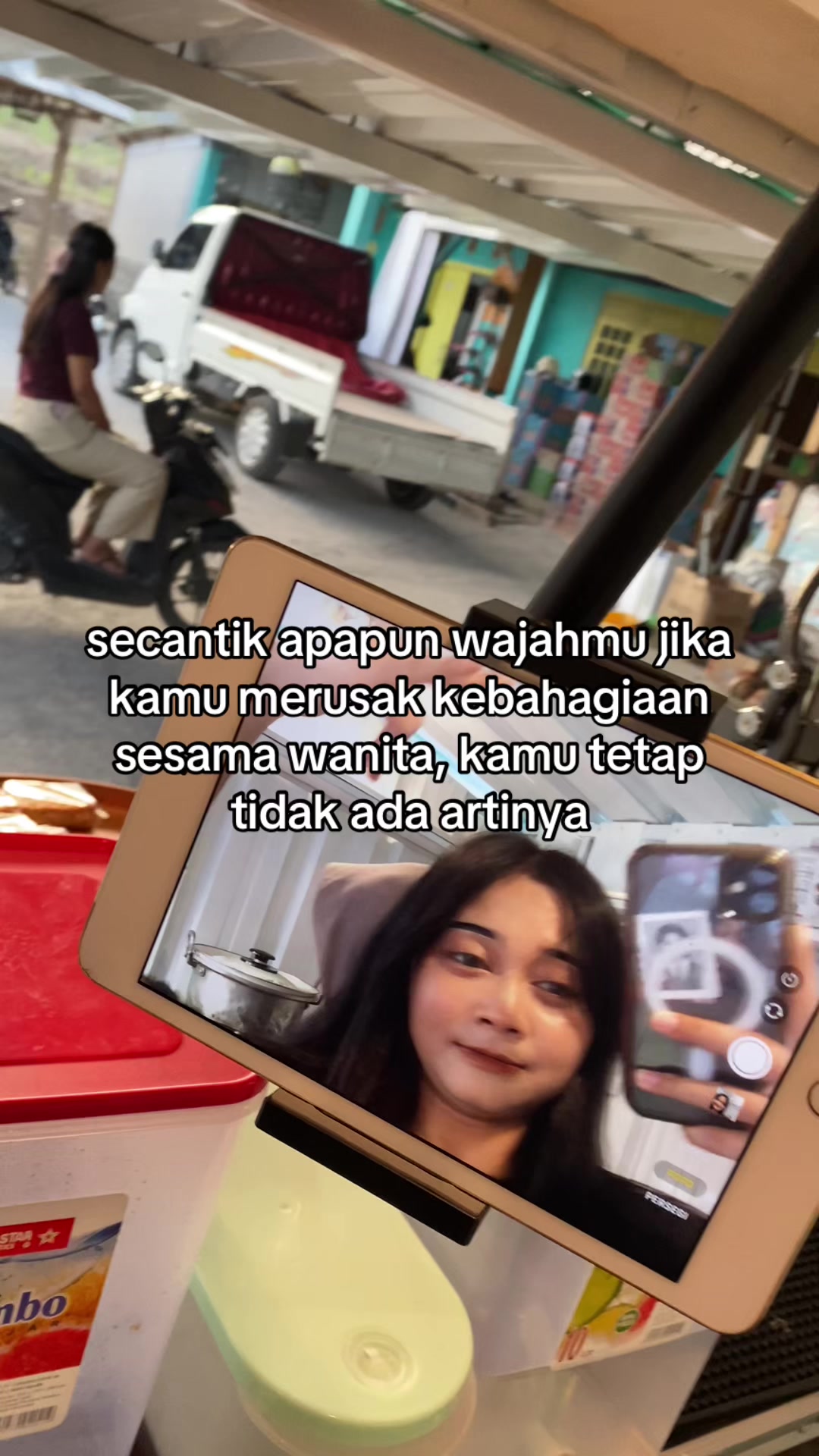 @T Yxmz