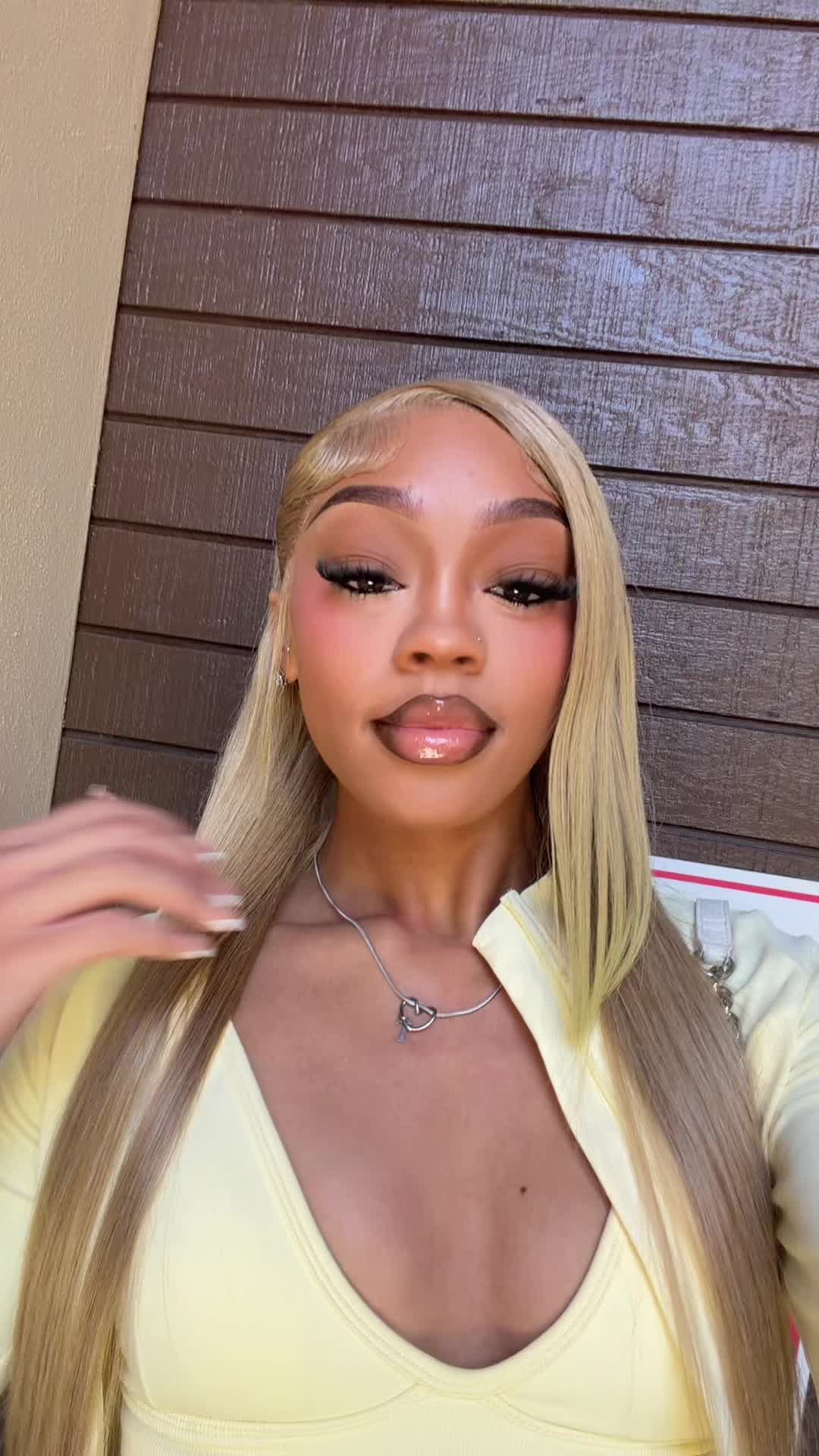 @trinlasha