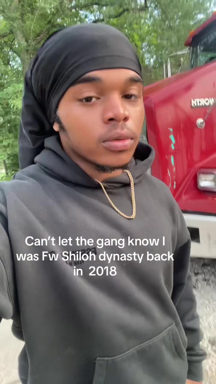 @mario