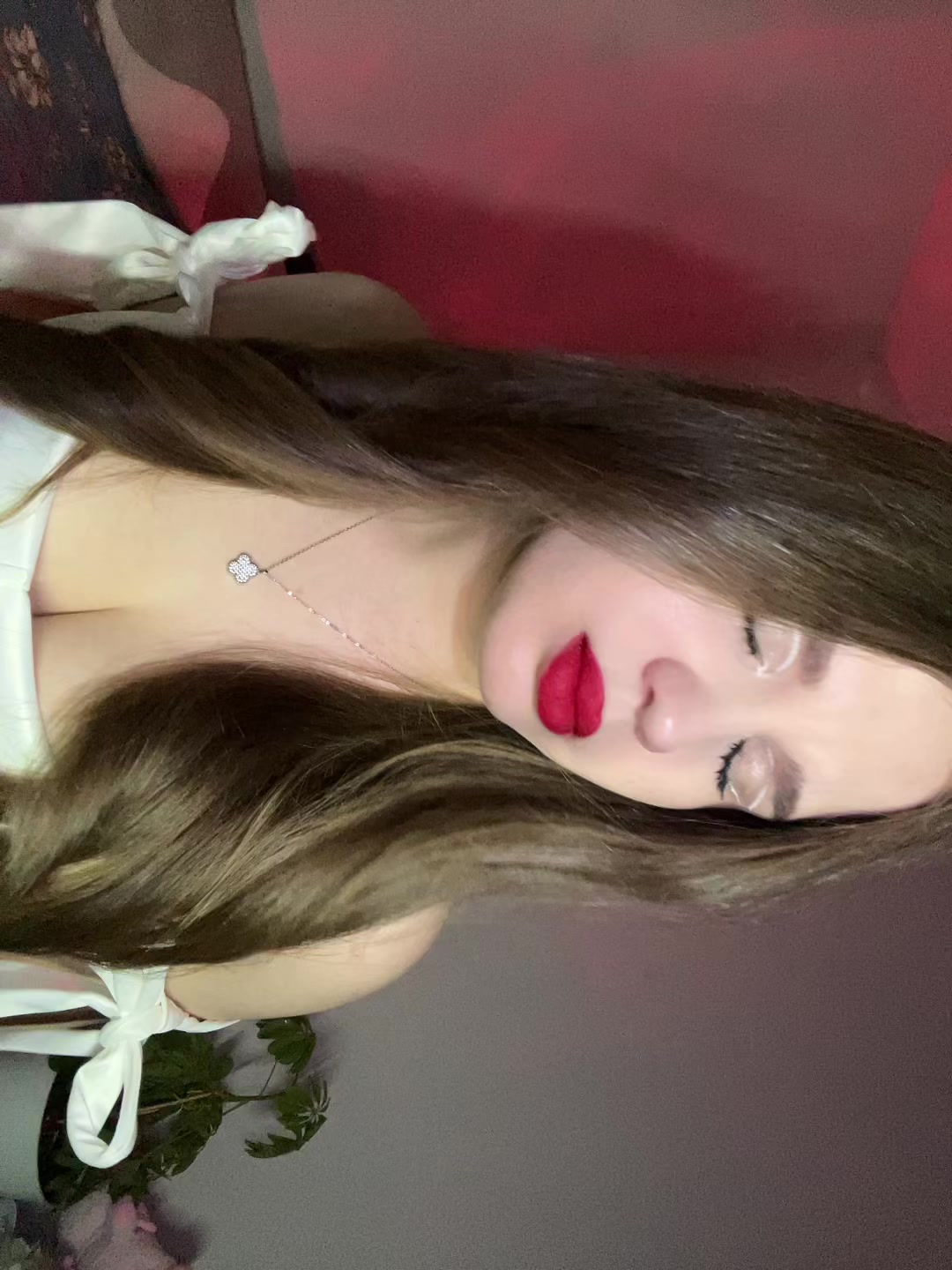 @Элечка🌷