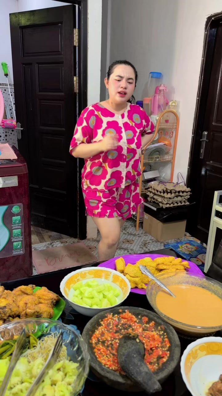 @Papi kingkong & mami 💦