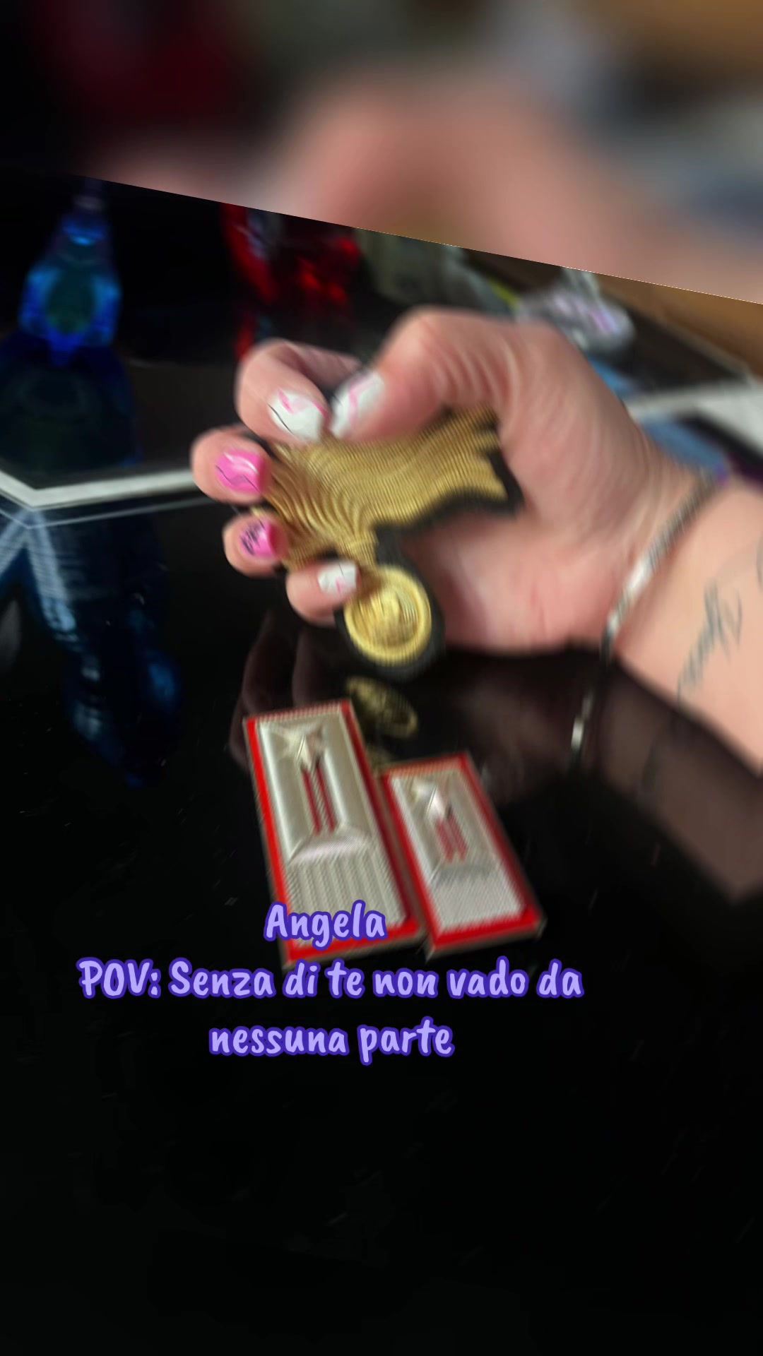 @Angela Raffaella Log
