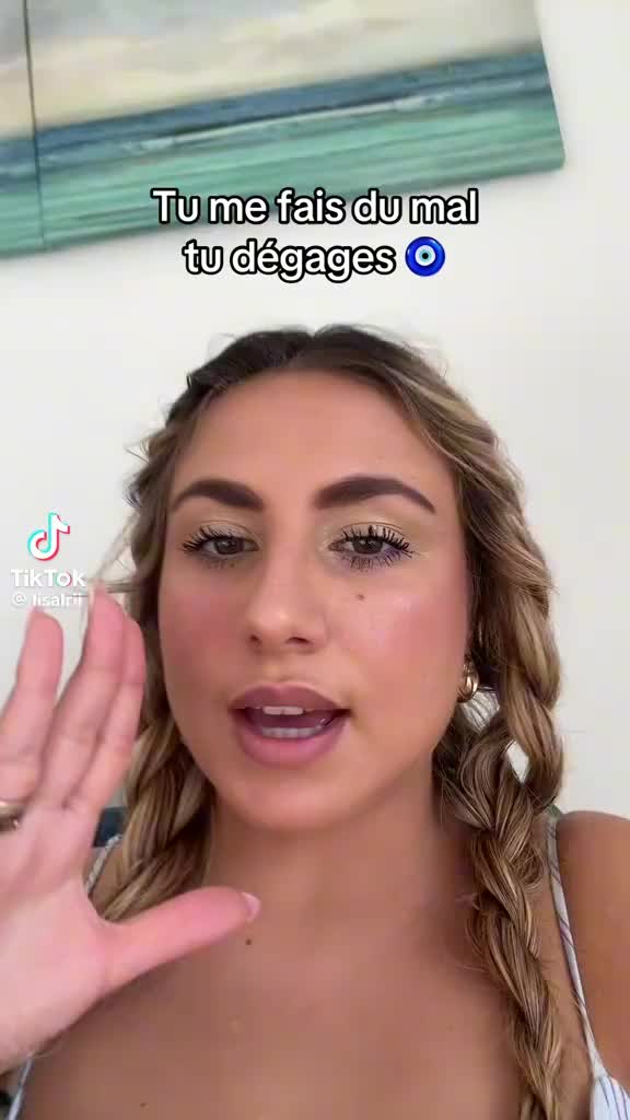 @𝓢𝓪𝓷𝓭𝔂 𓆩დ𓆪 ⋆