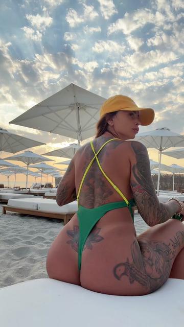 @Naomi Star Oficial