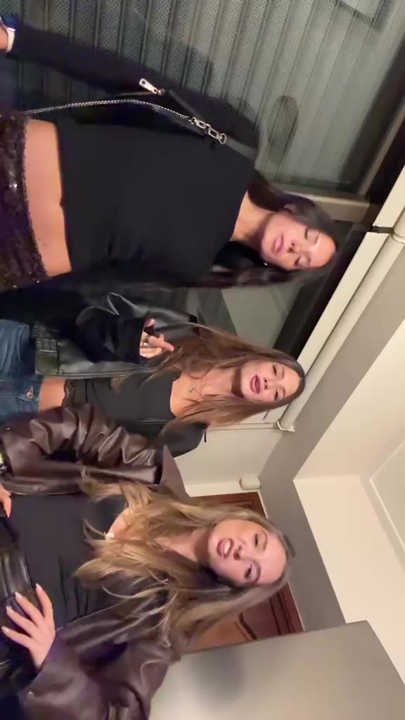 @V4lu<3